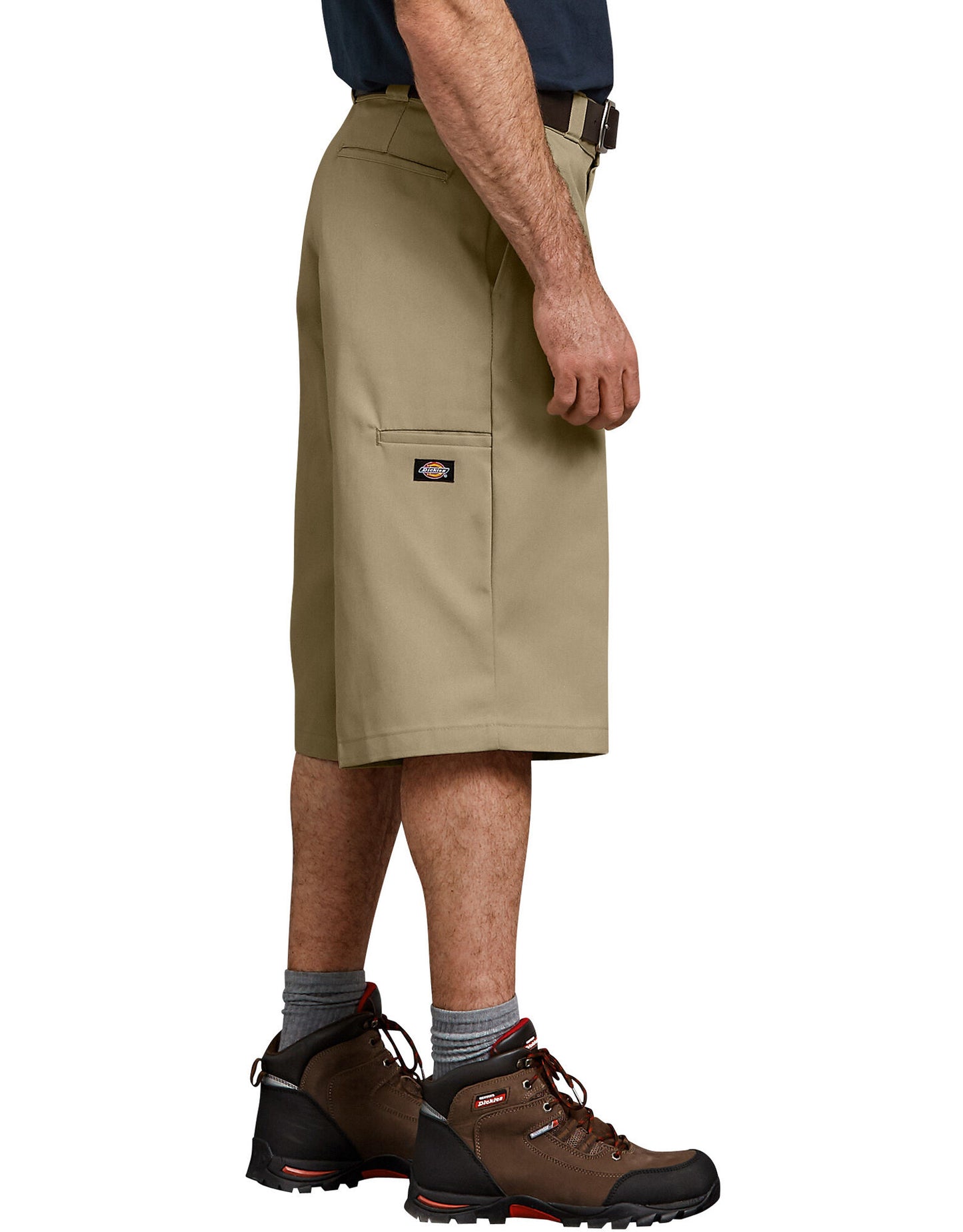 Short Work Multi-Use Pocket Loose Fit 15"